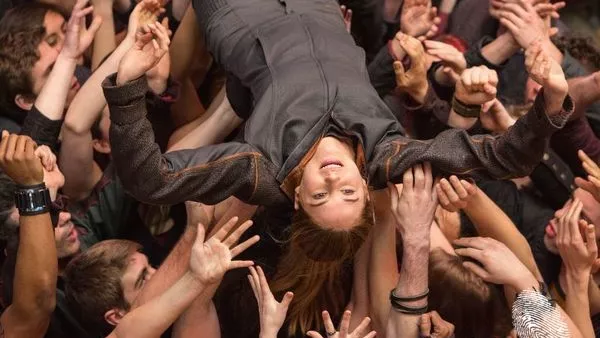 Дивергенти