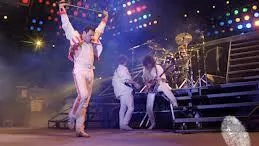 Куин в Будапеща