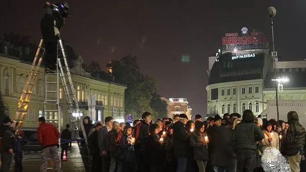 Виктория зад кадър