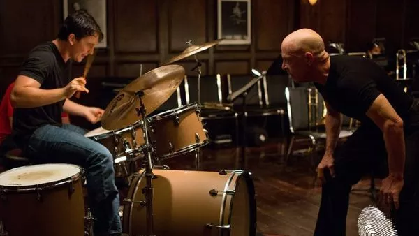 Камшичен удар