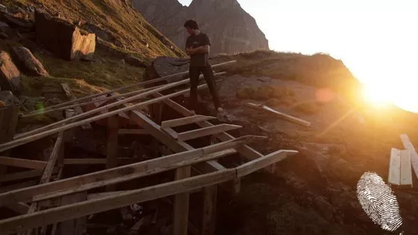 На север от слънцето