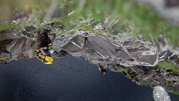 Тру дьо фер - Желязната дупка