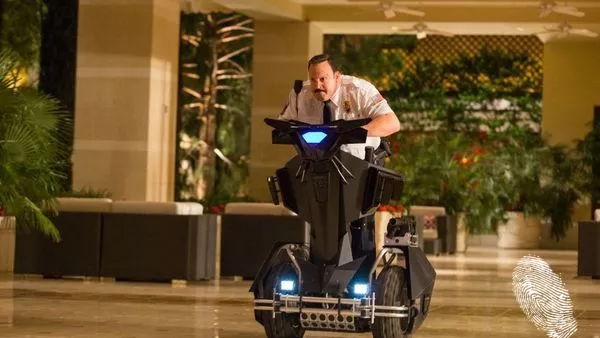 Ченгето на мола 2