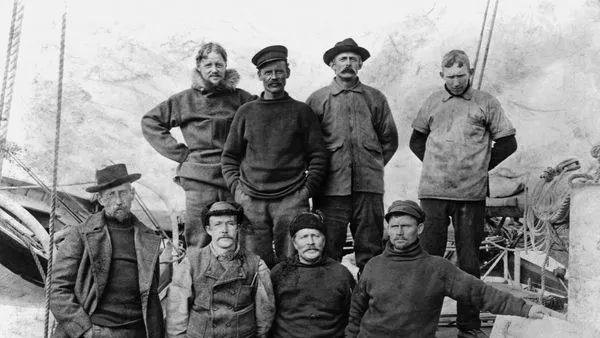 С Амундсен към Северния полюс