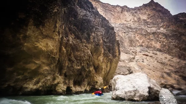 По течението на река Карун