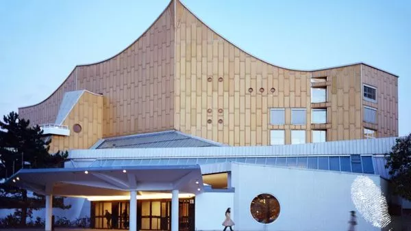 Катедрали на културата