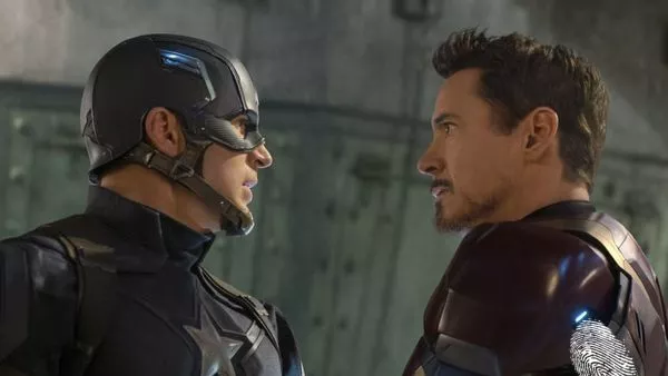 Първият отмъстител: Войната на героите