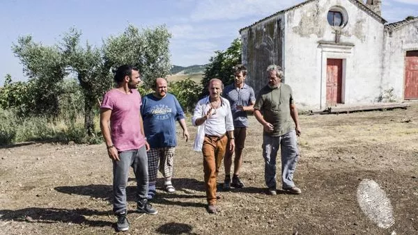 Ние, Джулия и други чудеса