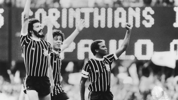 Демокрацията в черно-бяло