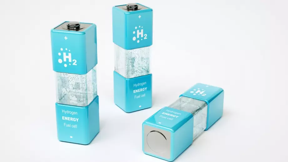 Тестват първия в света водороден камион за смет  