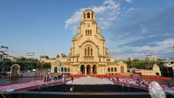 Площад „Александър Невски“