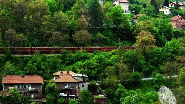 С раница на гръб