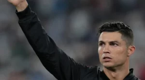 Роналдо превръща хотелите си в болници за битка с коронавируса?