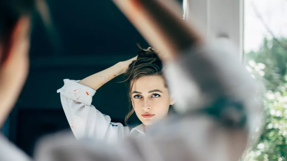 Когато той няма кола, а ти носиш Dior