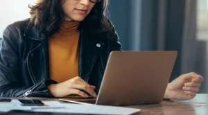 Работещите жени остаряват по-бързо