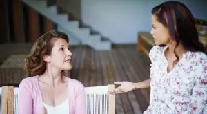 Женски виц за 14 декември 2023: Свекърва и снаха се карат