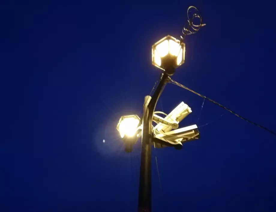 Бонев и Кръстев в ожесточен спор за уличното осветление в София