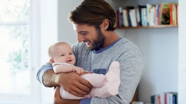 Хей бащи, това бебе е и ваше!