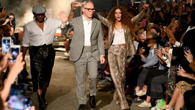 TommyXZendaya за есен 2019 - вдъхновена от 70-те години в Ню Йорк