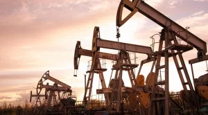 Ниските цени на петрола подклаждат войни, предупреждават експерти