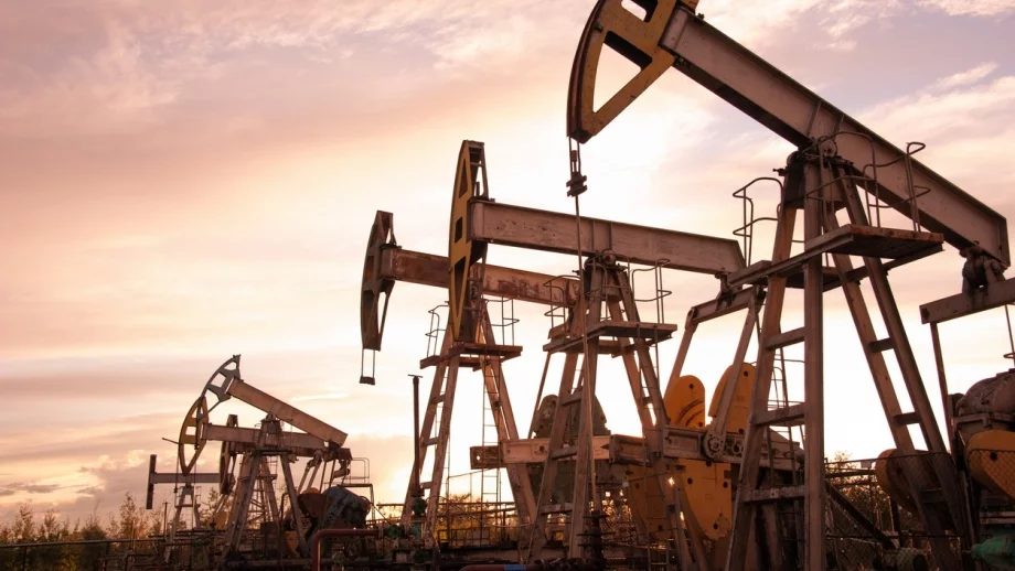 Ниските цени на петрола подклаждат войни, предупреждават експерти