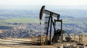  Бивш френски премиер е назначен в борда на руска петролна компания