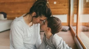 Момчетата имат повече емоционални нужди от момичетата