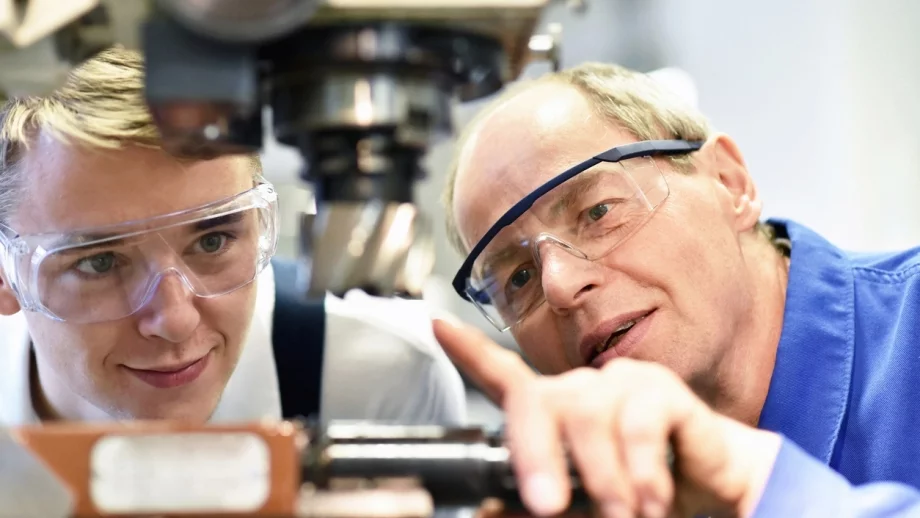 Защо поляците вече избират Германия вместо Великобритания?