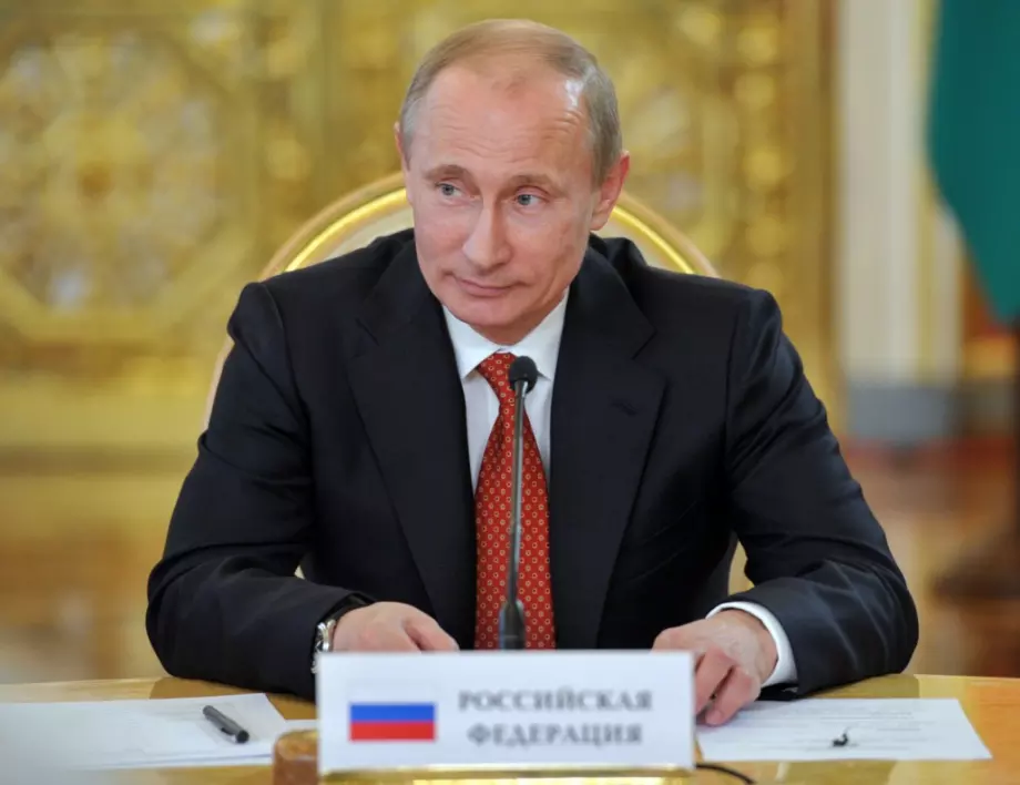 Путин забрани продажбата на смартфони без руски софтуер 