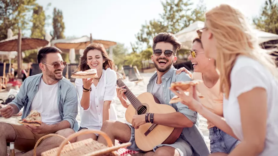 Зодиите, които са НАЙ-общителни и дружелюбни