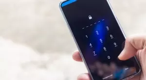 Дори по-скъпи телефони наред с вдигнати данъци: Ердоган "компенсира" вдигането на заплатите