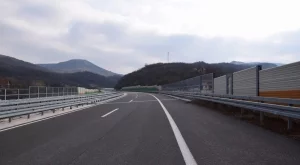 Какви са новите пътни такси в Сърбия?