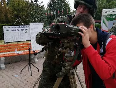 Стрелба и освобождаване на заложник показаха в Асеновград (ВИДЕО)