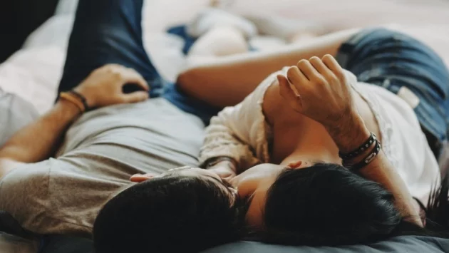 2 зодии ще се ВЛЮБЯТ в хороскопа за 1 февруари 