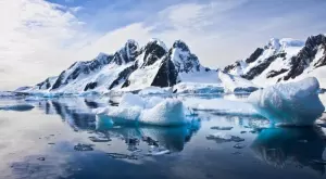 Огромно езеро в Антарктида изчезна за 3 дни