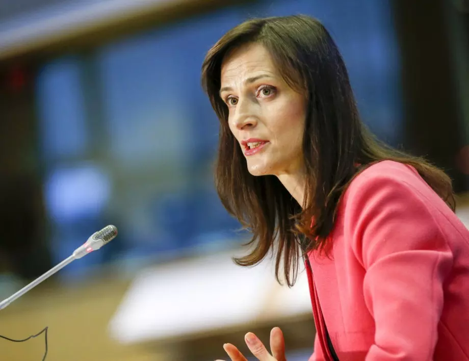 Мария Габриел: 500 000 специалисти липсват в областта на изкуствения интелект в Европа 