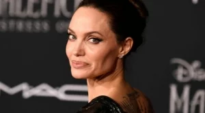 Анджелина Джоли ще обучава децата за коронавируса
