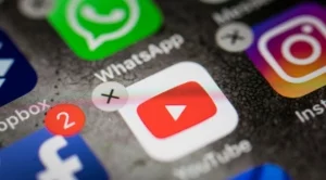 Спира ли Русия YouTube, Facebook и Instagram?