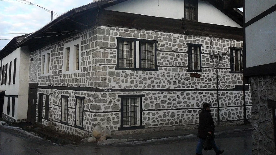 Защо Банско се превръща в предпочитана дестинация през лятото?