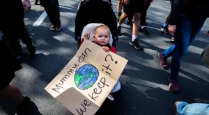 ЕС ще наложи данък за вредните емисии, за да гони климатичните си цели