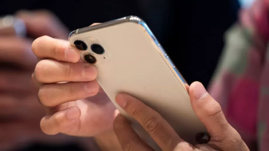 Apple проследява откраднатите iPhone-и при погромите в САЩ