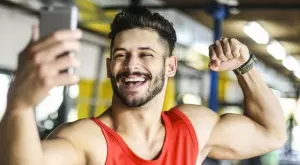 Виц за днес: Мъжка групичка на фитнес