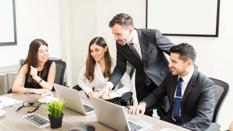 Топ 10 на лидерските умения, които търсят работодателите