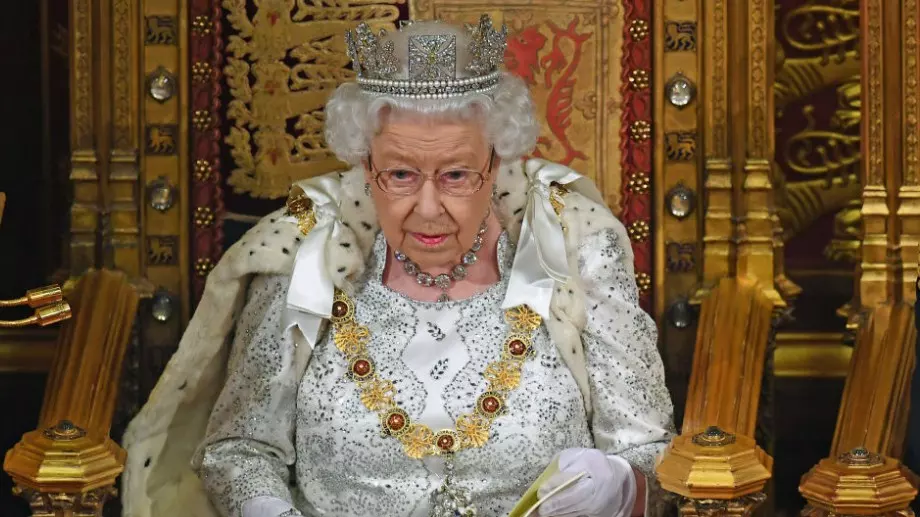 Любопитни факти за кралица Елизабет II   