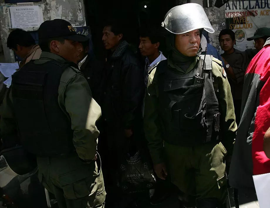 Дипломатически скандал между Боливия, Мексико и Испания