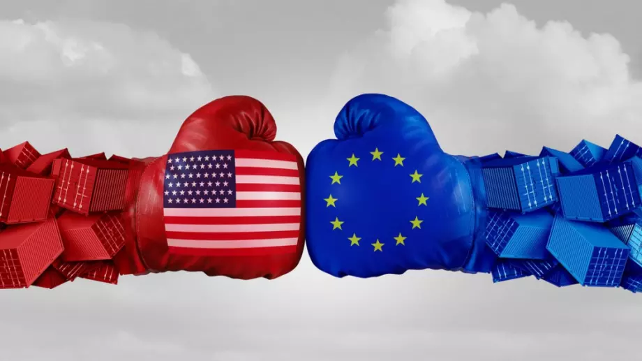Bloomberg: Идва краят на търговската война ЕС - САЩ