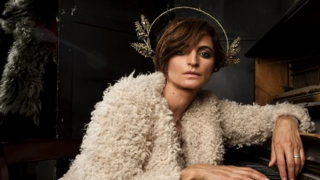 Нина Николина представя нови песни на концерт