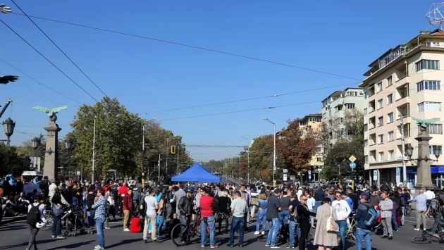 Столична община: Използвайте метрото и буферните паркинги