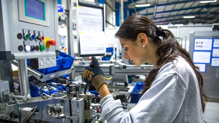 Германската Brose строи завод за 180 млн. евро в Сърбия