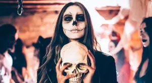 4 бързи и лесни грим визии за Хелоуин